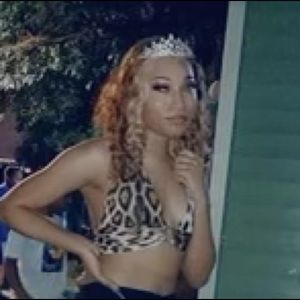 Meet your Posher, Miana